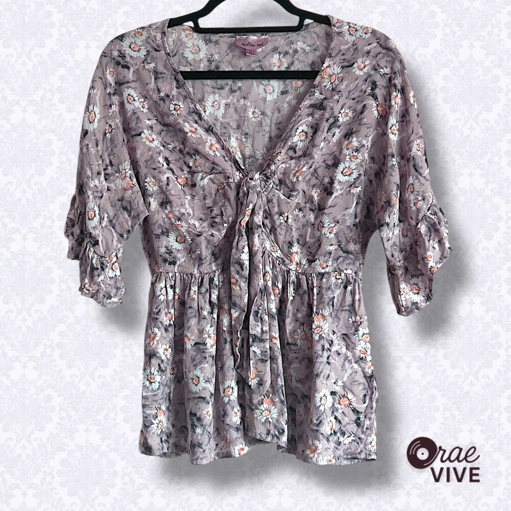 Willow+Root Floral Peplum Blouse Tie Front Gray Lavender Size S
